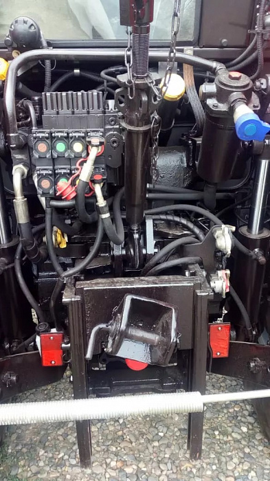 ТРАКТОР БЕЛАРУС-2122.3