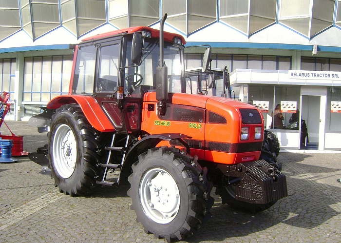 ТРАКТОР БЕЛАРУС-952.3
